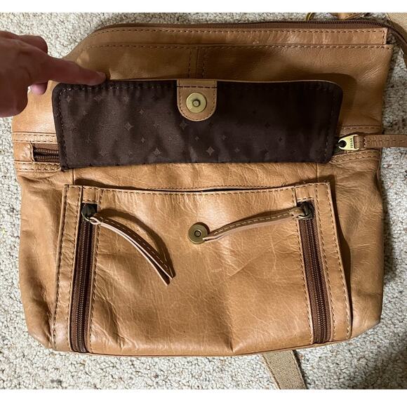 FOSSIL LARGE BROWN SMOOTH GENUINE LEATHER CROSSBODY BAG - Picture 16 of 16